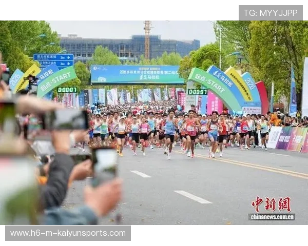 国际马拉松挑战赛中国代表队在高温赛道中完赛获赞 国际马拉松挑战赛中国代表队在高温赛道中完赛获赞